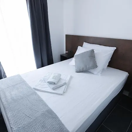 Bed and breakfast D8 Zadar