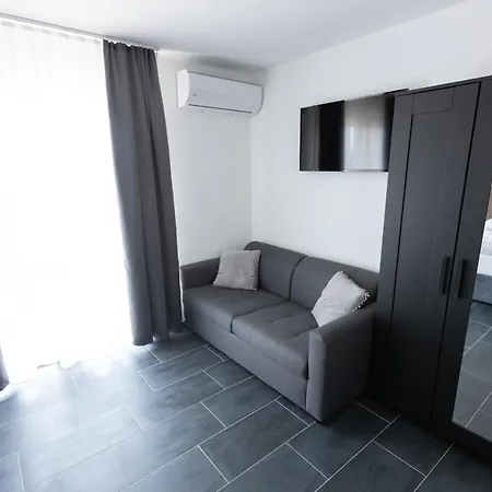 D8 Bed and breakfast