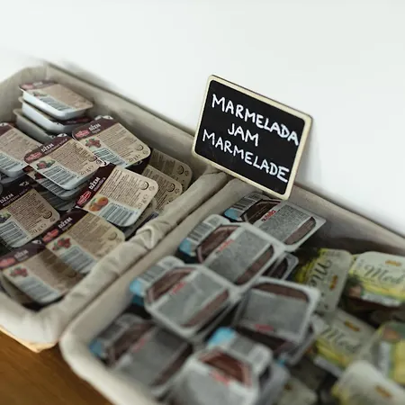 D8 Bed and breakfast