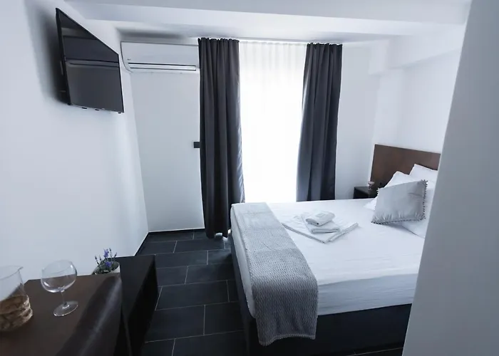 D8 Bed & Breakfast 3*