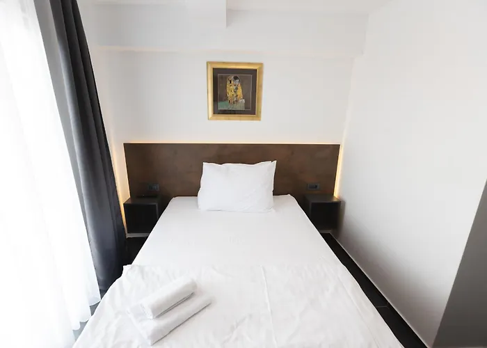 D8 Bed & Breakfast 3*