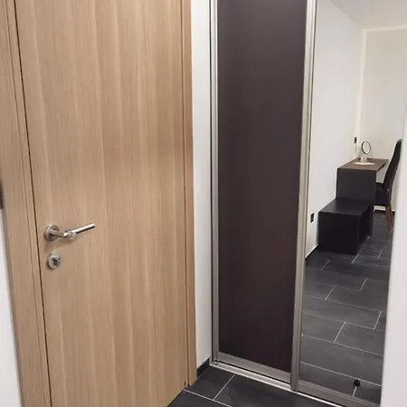 D8 Bed & Breakfast Zadar