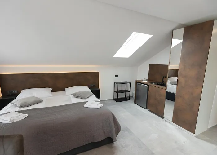 D8 Alojamento de Acomodação e Pequeno-almoço 3*