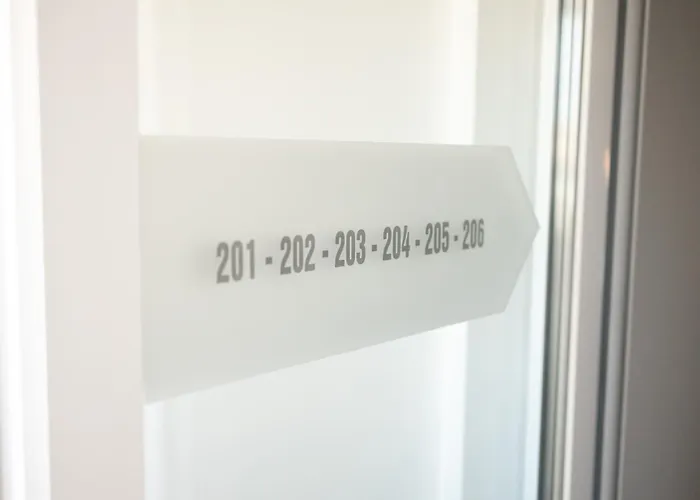 Alojamento de Acomodação e Pequeno-almoço D8 3*