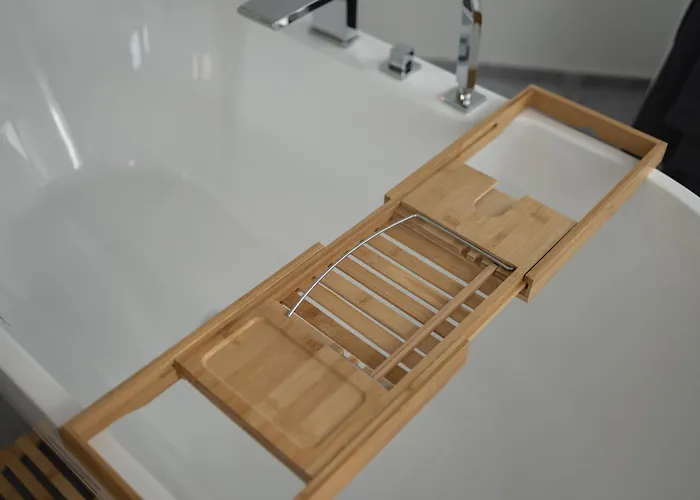 ベッド・アンド・ブレックファスト D8